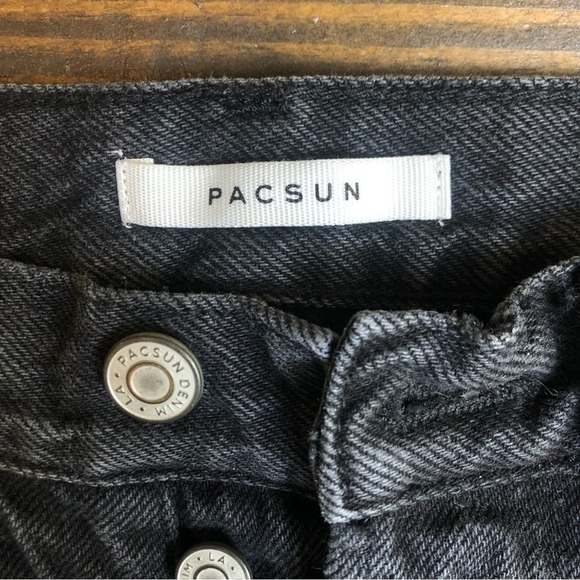 PACSUN Dad Jeans Women’s Size 23 Button Fly Black Acid Wash High Rise Boyfriend - Picture 3 of 12